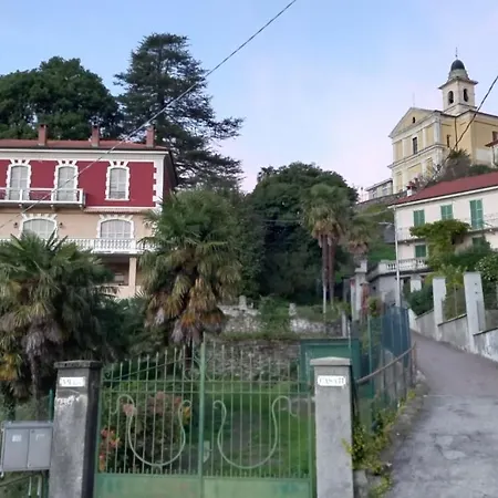 Casa Le Palme Vakantiehuis Pino Lago Maggiore